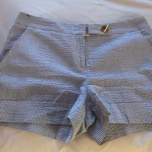 💫👌🏻😘Seersucker shorts size 6